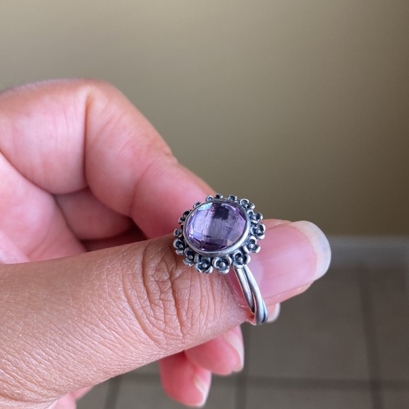 HP🎉🥳🎊PANDORA | retired Floral Elegance with light Amethyst ring - Picture 5 of 11